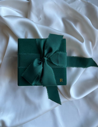 Velvet Wrapping Paper - Hunter Green