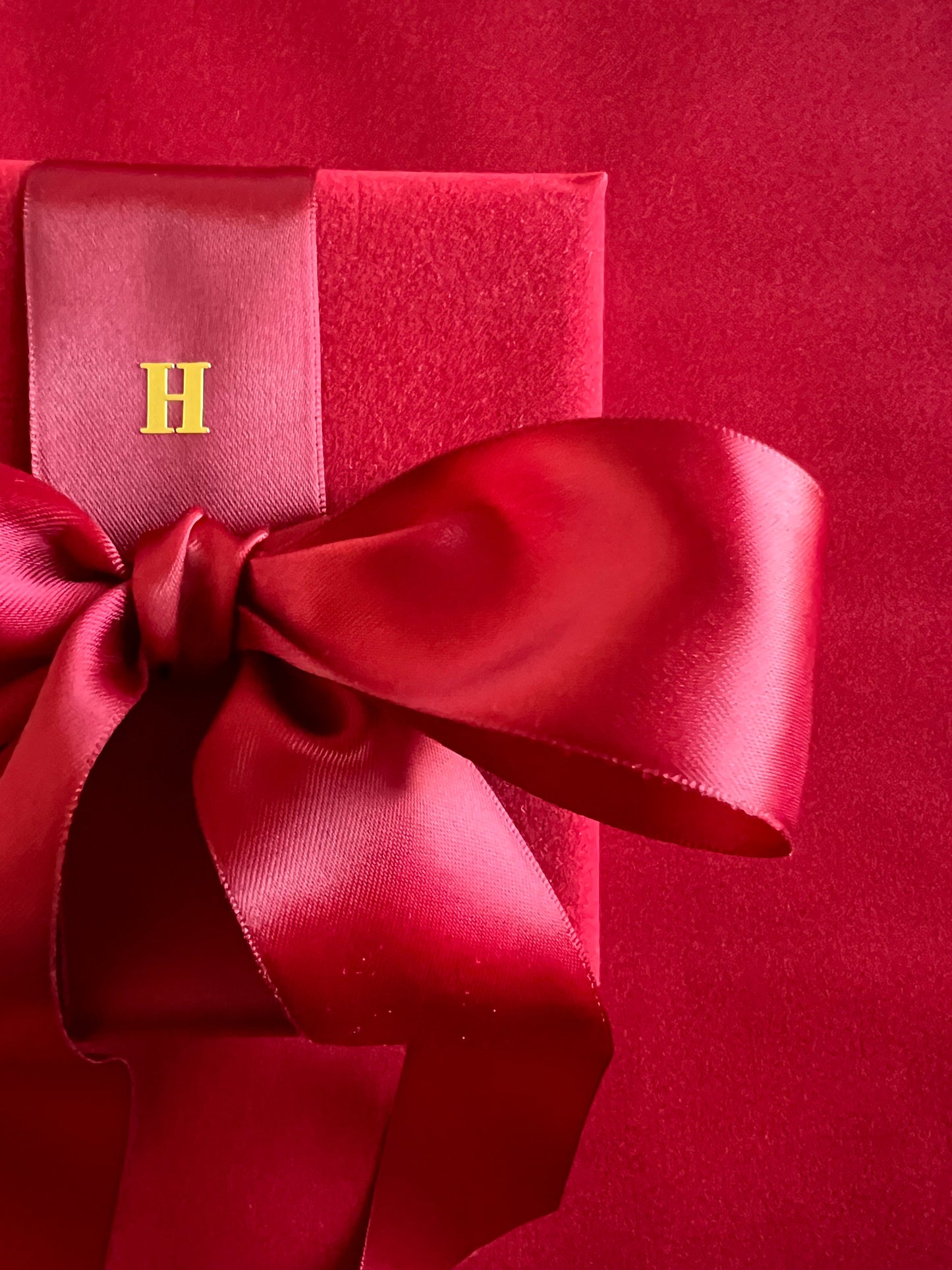 Velvet Wrapping Paper - Red